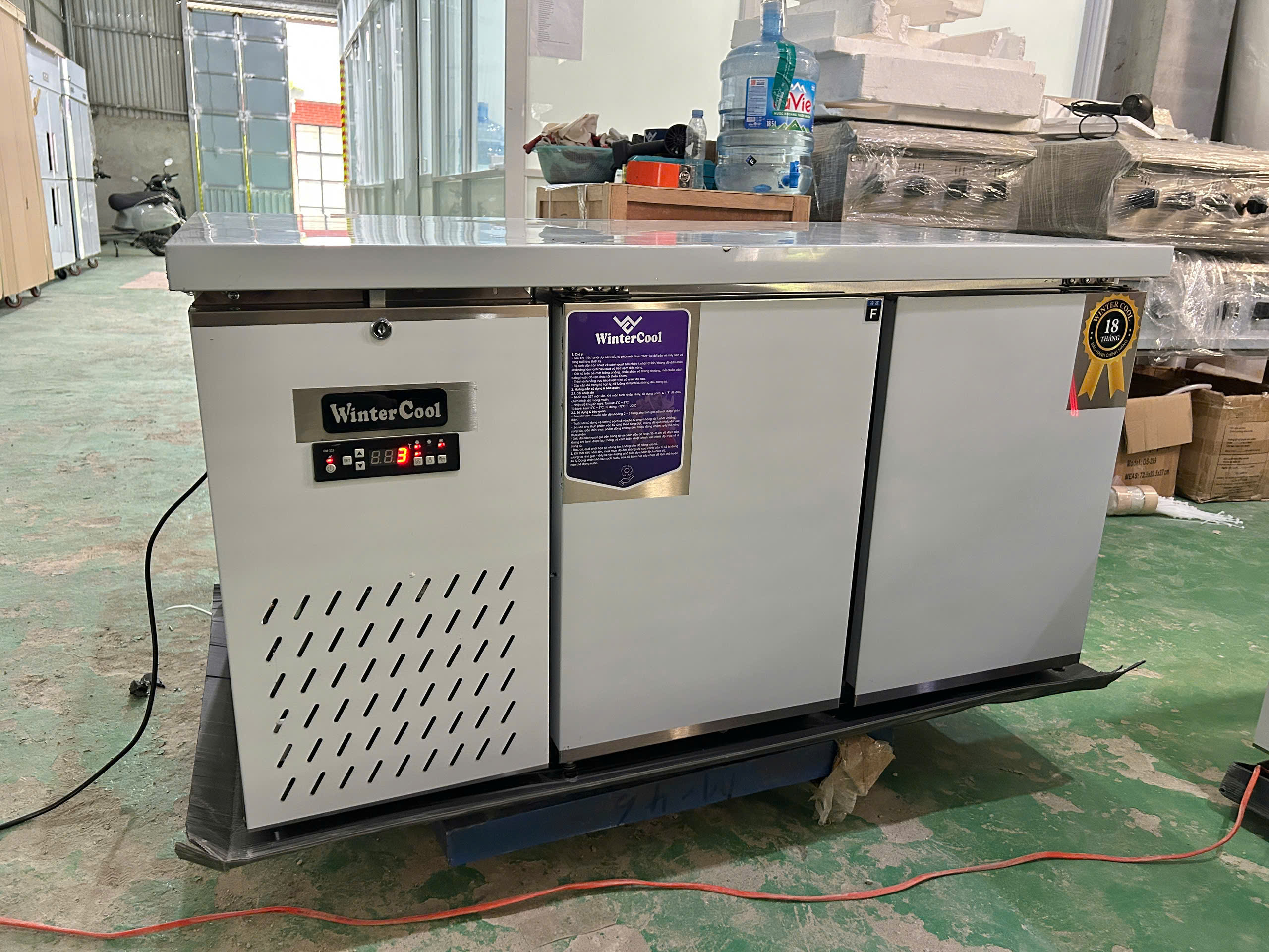 Tủ mát bàn chặt 1m2 WinterCool - Quạt gió - Ảnh 3