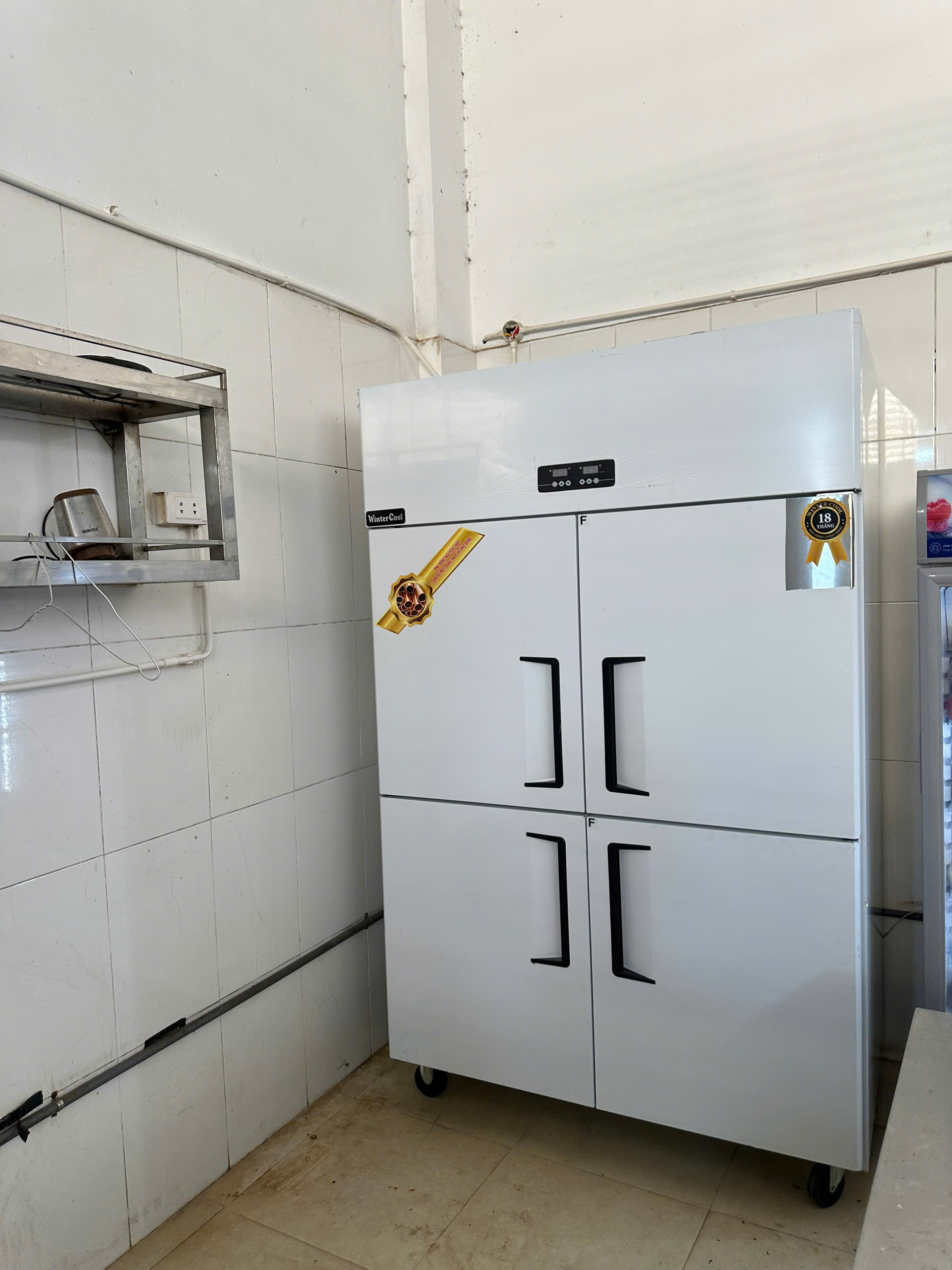 Tủ đông 4 cánh WinterCool - Trực tiếp - Ảnh 6